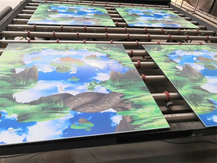 Digitally-printed-glass-products Digitally-printed-glass-products