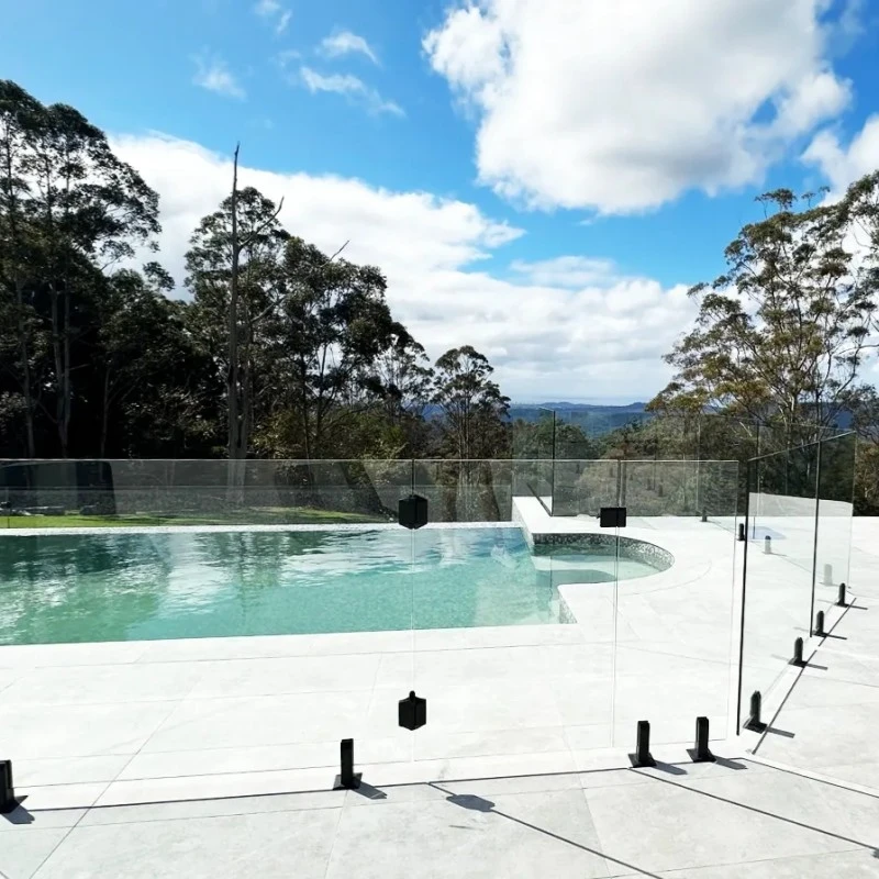 pool fencing glass
