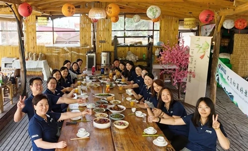 MIGO GLASS Dragon Boat festivalini anʼanaviy Zongzi bilan...