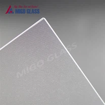 3,2 mm past temirli quyosh oynasi