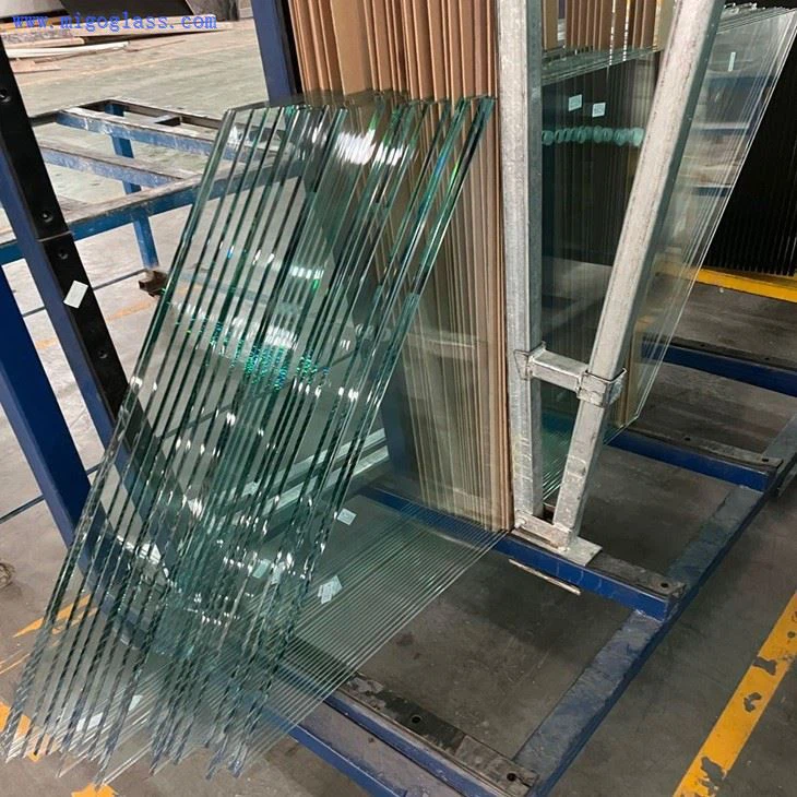 Irregular Glass Railing